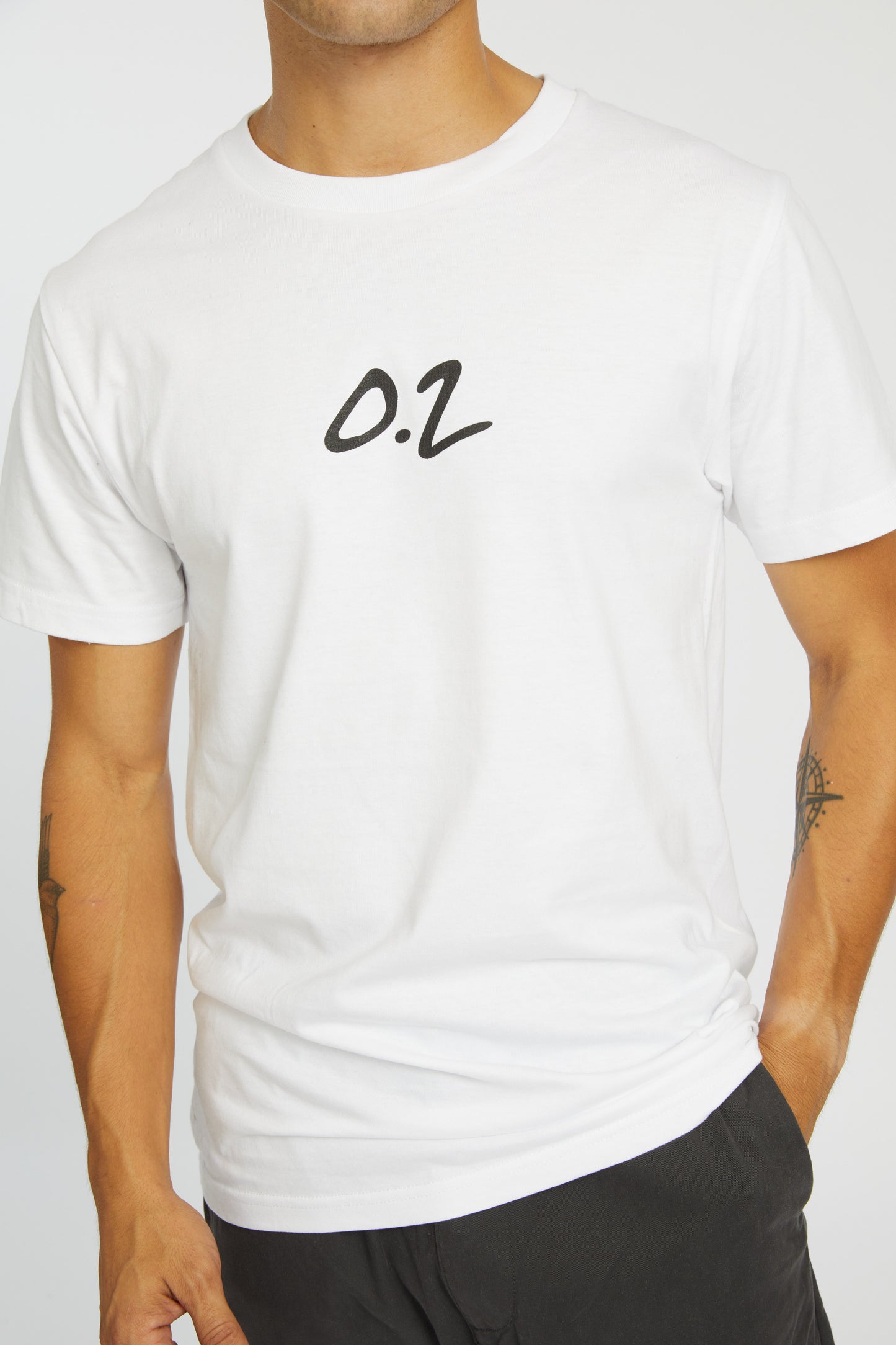 SIGNATURE MID-WEIGHT TEE