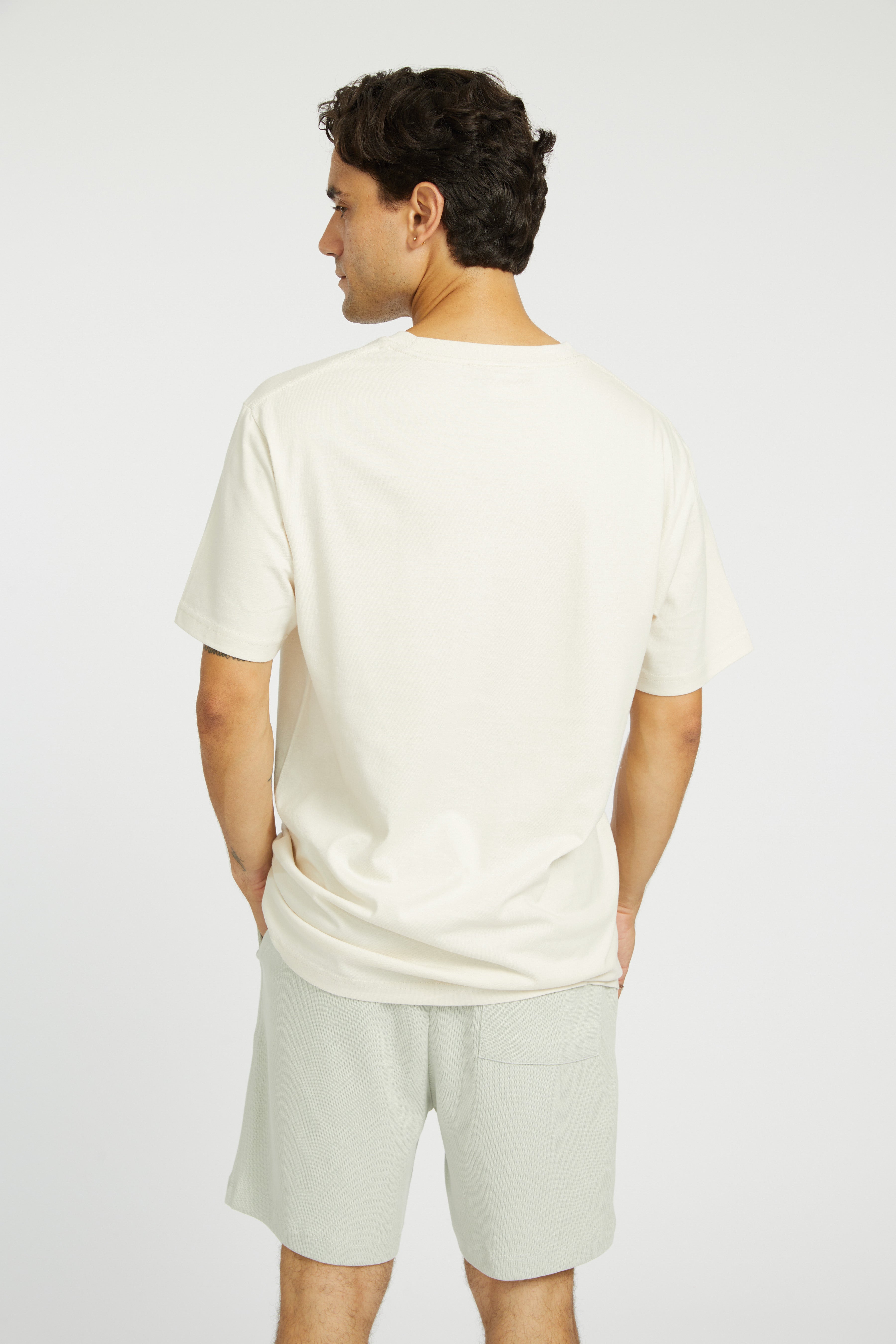 Signature Mid Tee - Unisex