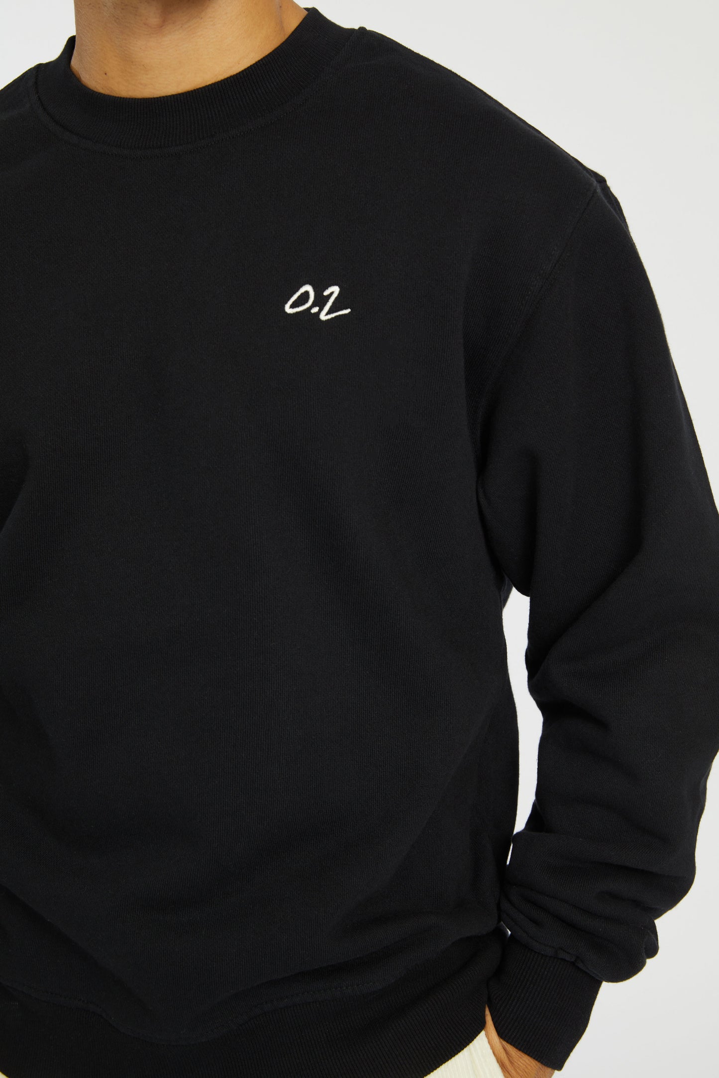 SIGNATURE RELAXED CREWNECK