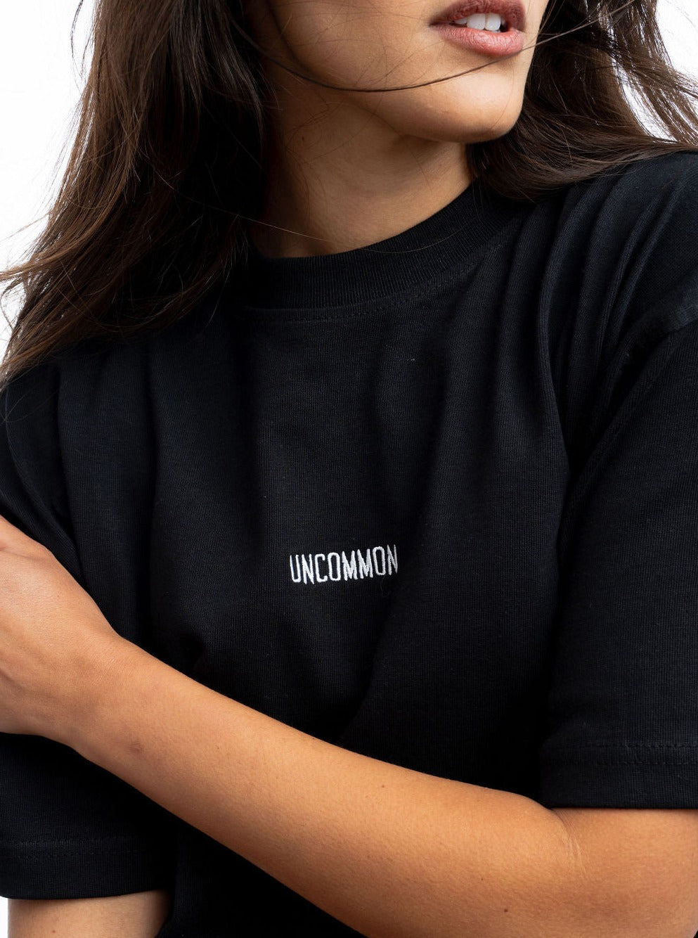 UNCOMMON TEE